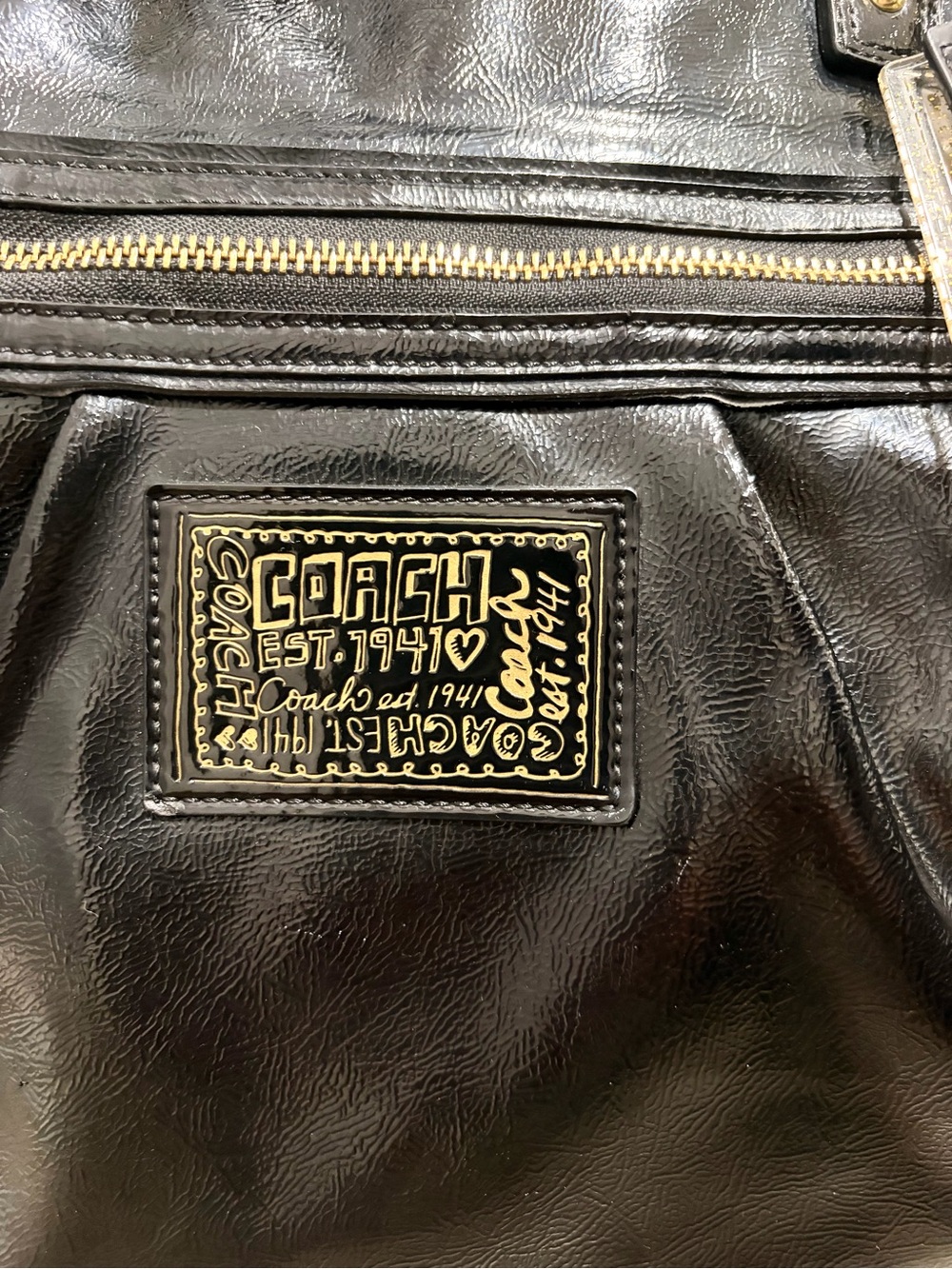Coach Poppy Black Patent Leather Tote Bag with Zip Pocket - Picture 4 of 8